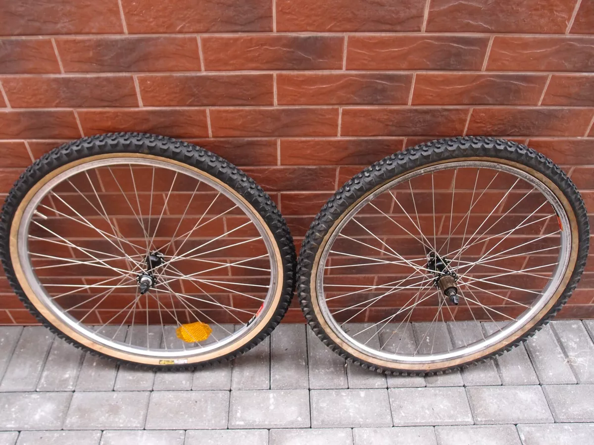 MTB wheels 26 in ArayaTM-18 double wall Shimano Deore LX FH-M560 HB-M560 Wheeler