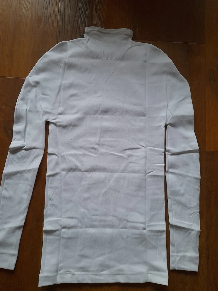 Megmeister Drynamo Long Sleeve, High Neck Men's Baselayer, White, M/L - Image 4 of 4