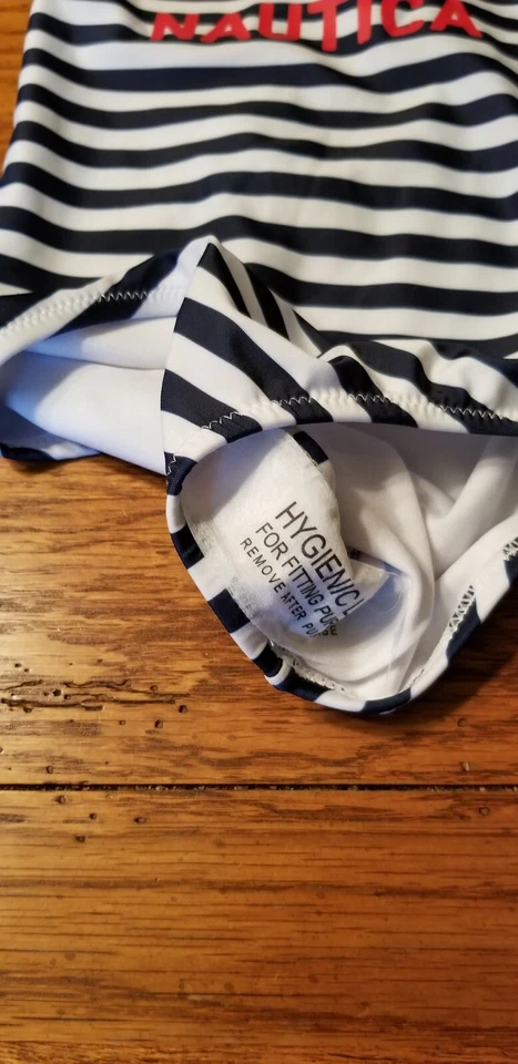 Новый с Ярлыками девочек Nautica в полоску 1 изделие купальный костюм Rainbow ремни темно-белый 4 - Изображение 4 из 4