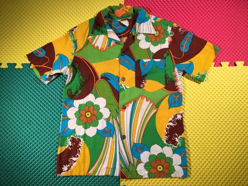 WOW Vintage Royal Hawaiian 100% Cotton Shirt Men's Size Medium Funky 60's Look