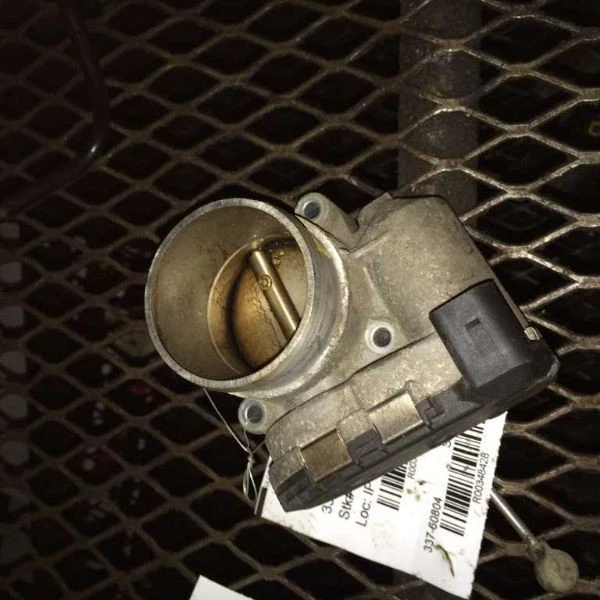 00-06 Audi A4 Cuerpo del acelerador 1,8 L Foto 2 de 2