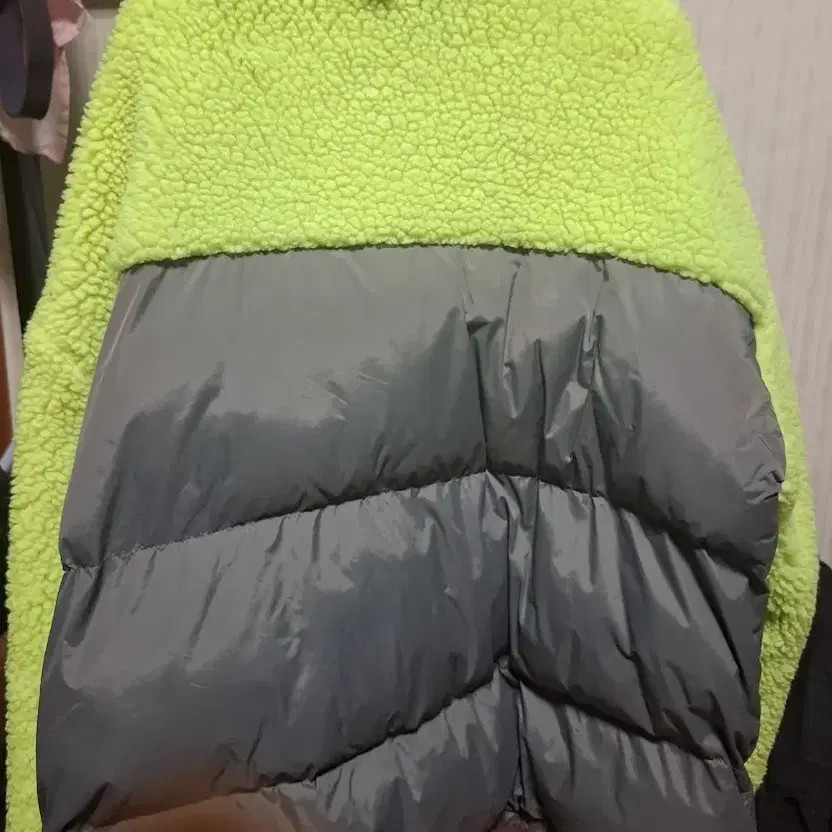 Moncler Neon Color Padded Jacket, Men's Size 105-110 thumbnail 4