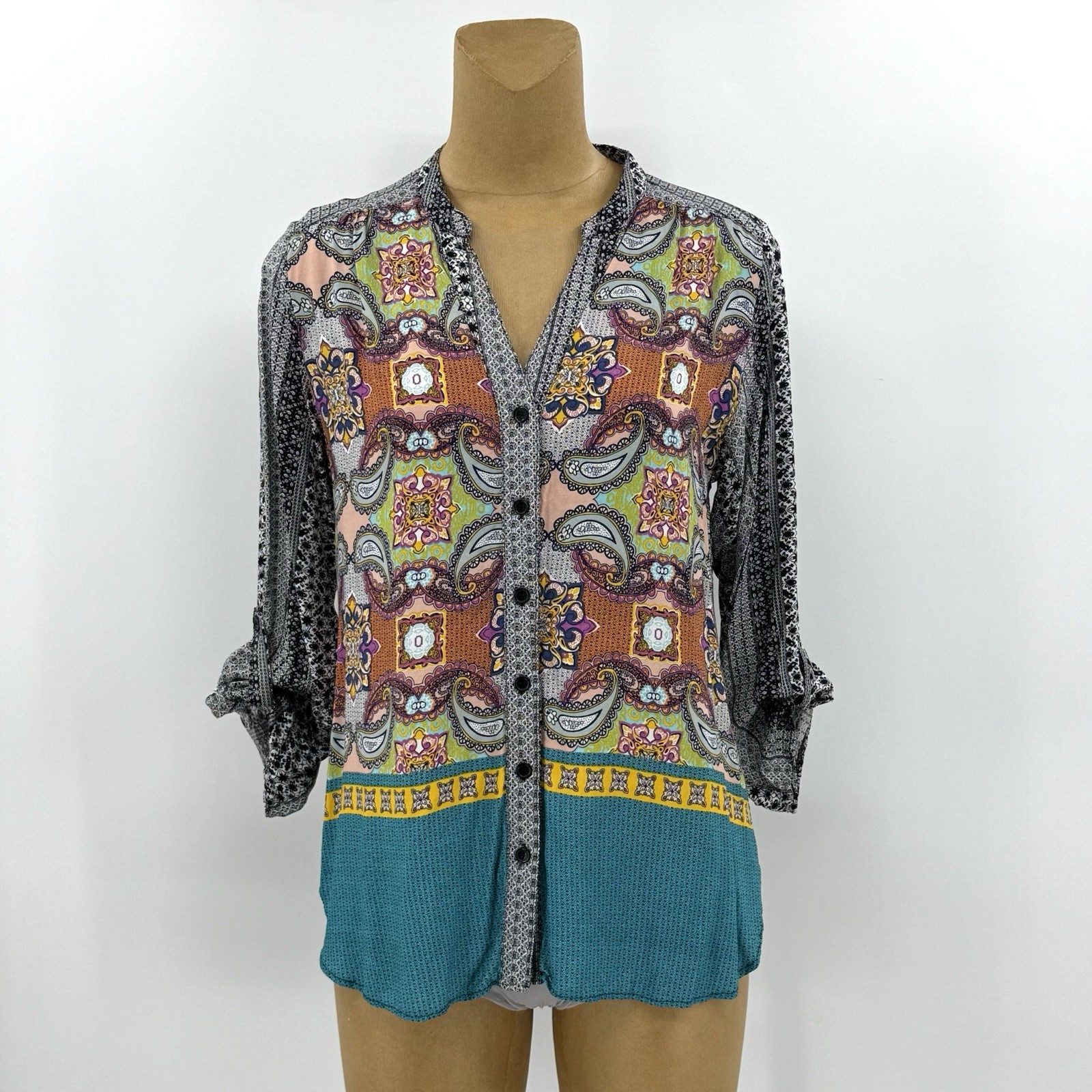 Calessa Medium 8/10 Button Up Colorblock Paisley … - image 1