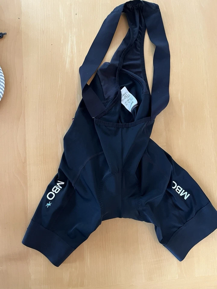 Pantalones cortos con tirantes MBO Prime Ultra para mujer T113 negros talla pequeña Foto 4 de 4