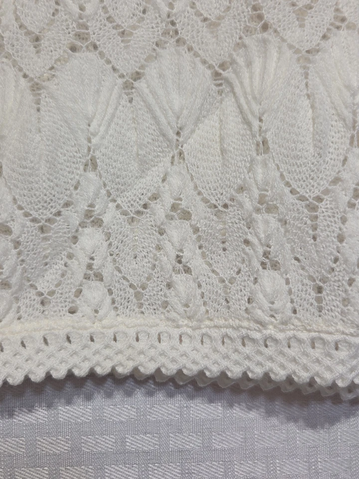 Vintage 60s 70s Crochet Knit 2 Pc Set Cardigan & Shell Top White Japan Acrylic - Image 4 of 4