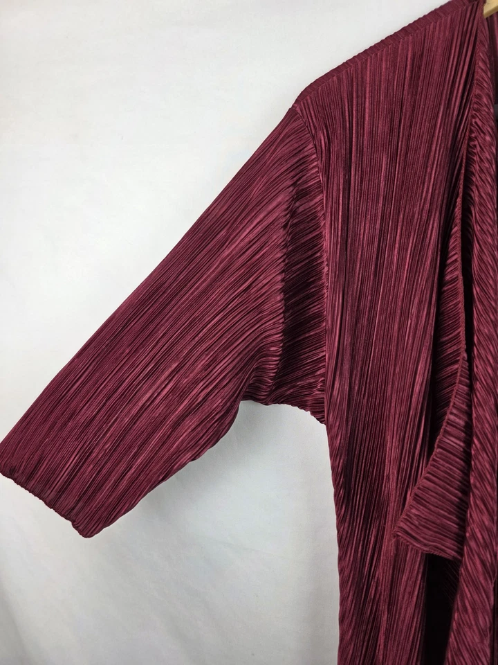 LuLaRoe Shirley Womens Kimono Sz Small Burgundy Open Front Half Sleeve Cardigan - Image 4 of 4