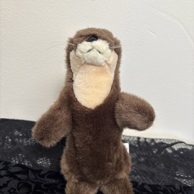 Small Of The Wild Sea Otter w/Clam 7'' Plush Wildlife Artists 1998 Vintage