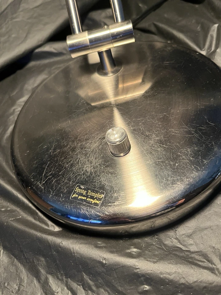 Lámpara de trabajo ajustable cromada — HL1220-02-0 lámpara de escritorio portátil - brazo articulado Foto 3 de 4