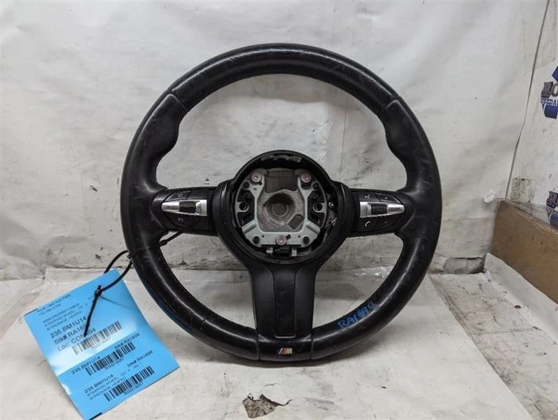 2013 2014 2015 2016 2017 BMW M235i 328 335 428 435 M SPORT STEERING WHEEL - Image 3 of 4