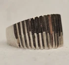 Vintage 1980s Taxco Sterling Silver Modernist Ribbed Band Ring Size 7