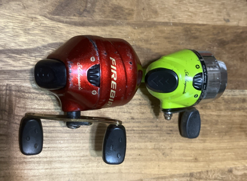 Shakespeare Firebird 10 Fishing Reel PLUS FREE Reel - Pfsc6 Shakespeare spincast - Picture 5 of 5