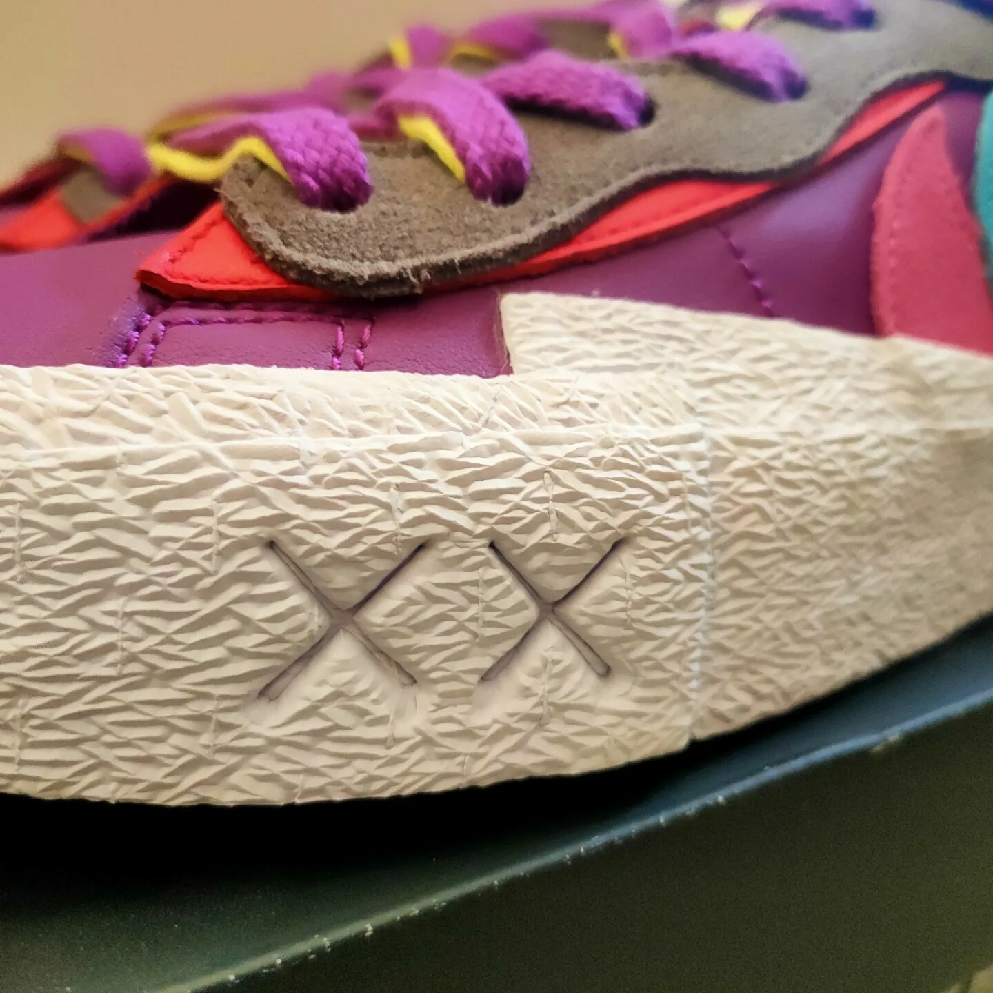 SACAI X NIKE Nike Blazer Low x Sacai x Kaws Purple Dusk nuove con scatola 9.5 US 43 EU