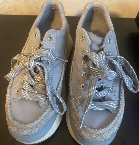 UGG Marin Lace-Up Leather Platform Sneakers Women's Size 7-Grey-Excellent+ Cond.