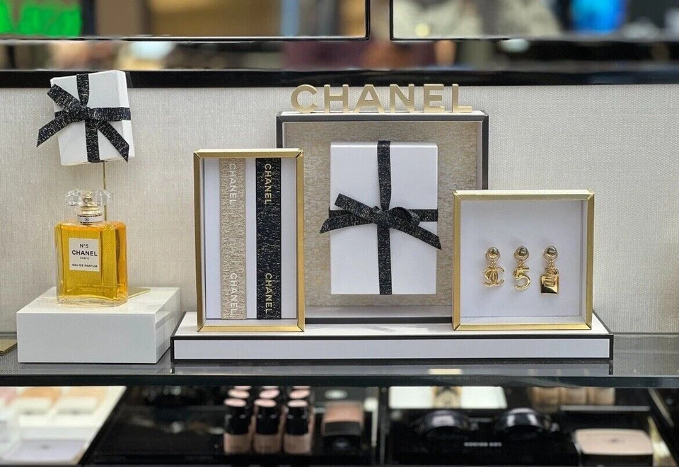 * Chanel Beauty cc Charm & Original Navy blue ribbon Rework DIY Keyring Keychain - image 3 of 4