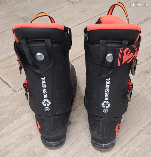 Chaussures de ski Rossignol Mondo 29.5 dotées de 4 crochets micrométriques en taille 45-46