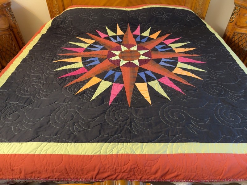 Queen  Size  Machine Pieced And quilted  Patchwork Quilt C-20