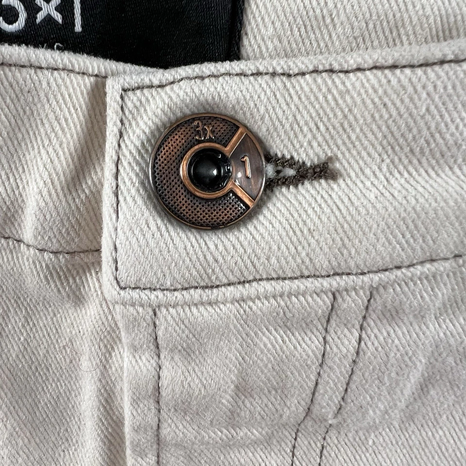 3x1 NYC Jeans Women’s Size 31 Ivory Chalk Denim 31x32 Straight Leg Made In Italy - Image 4 of 4