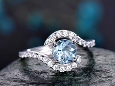 2Ct Round Cut Simulated Aquamarine Women's Lovely Ring In 14K White Gold Plated