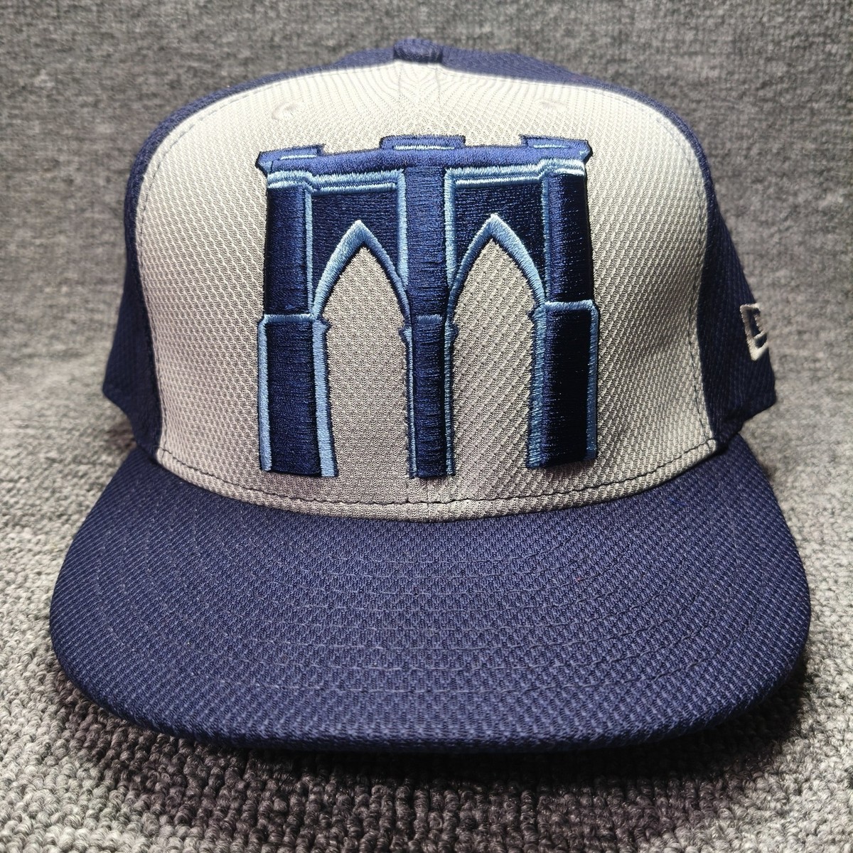 New Era 59FIFTY Sports Fitted Hat Navy Cream 7 3 4 Flat Brim