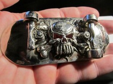 ROCK REBEL BELT BUCKLE SKATEBOARD DESIGN WITH SKULL AND CROSS BONES - BBA44