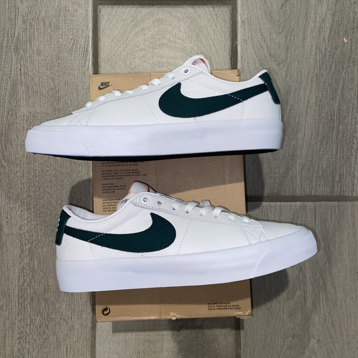 Nike SB Zoom Blazer Low Pro GT Mens Sz 7 White Green DR9099 Nike SB Zoom Blazer Low Pro GT Mens Sz 7 White Green DR9099