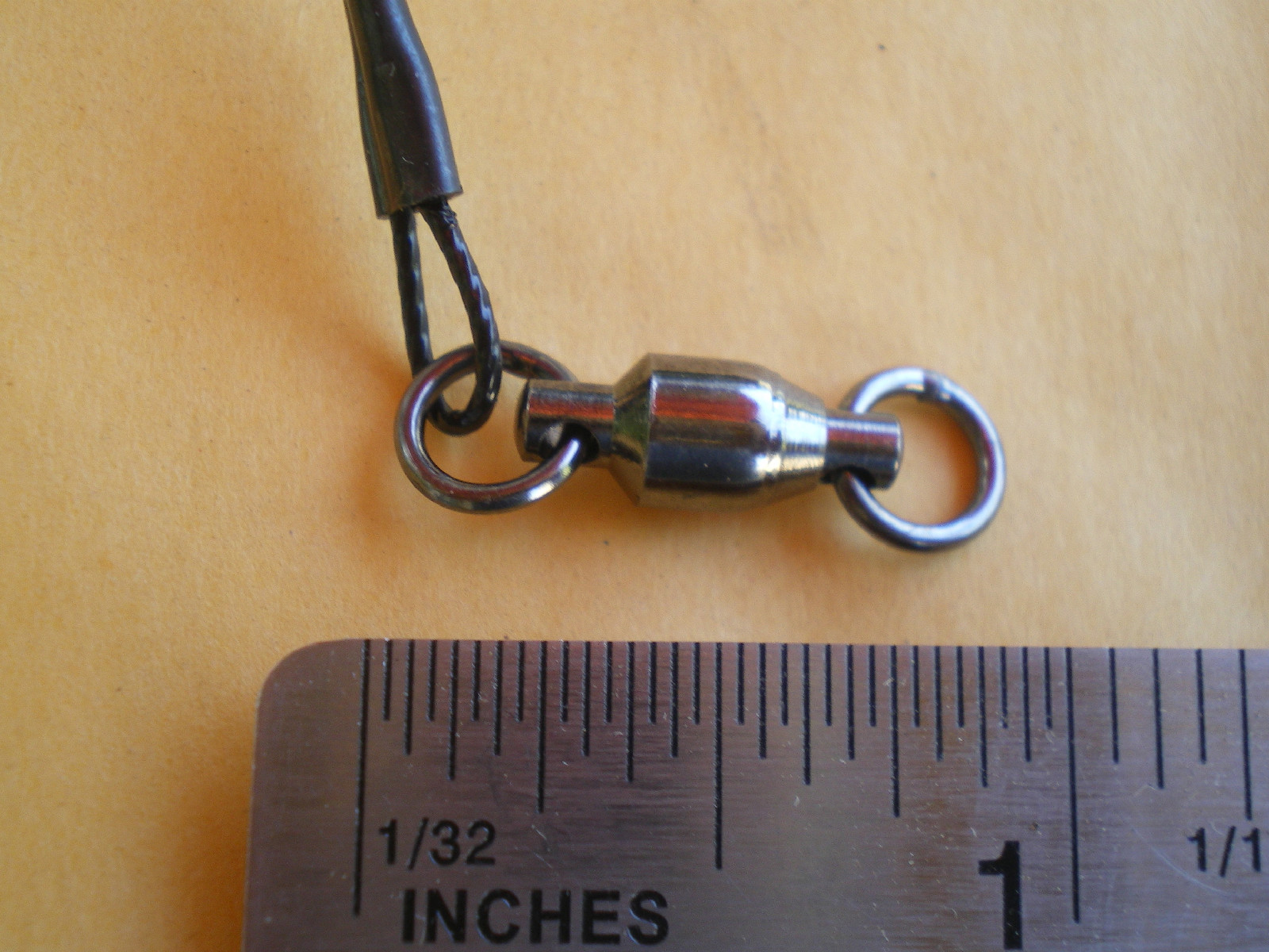 15 STAINLESS STEEL WIRE SPINNER LEADER  6" 150 LBS. TEST W/BALL BEARING SWIVEL