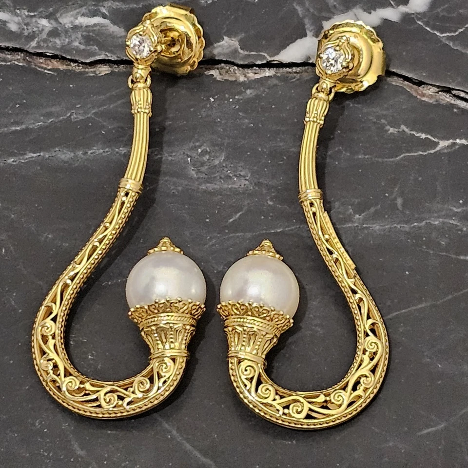 Pendientes colgantes Konstantino 18k perlas flamencas diamantes Foto 2 de 4