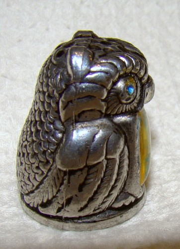 THIMBLE Rare # 3D BLUE Glass EYE Metal Thimble Hat BENIDORM OWL Bird EUL Souvenir - Picture 2 of 6