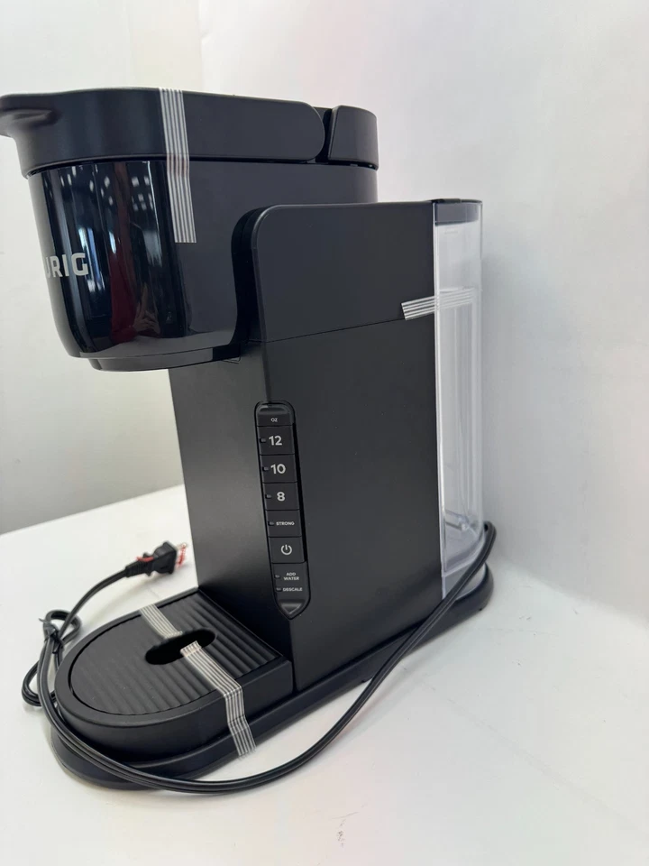 Cafetera negra Keurig K-Express de una sola porción 3 tamaños de preparación 42 oz Foto 4 de 4