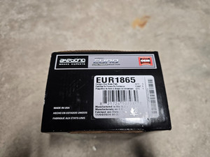 EUR1865 Akebono Disc Brake Pad Set-Euro Ultra Premium Ceramic Pads