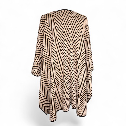 IC By Connie K Cape Jacke L hellbraun schwarz Art To Wear Chevron gestreift Lagenlook USA - Bild 2 von 11