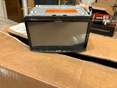 PIONEER AVIC-7000NEX touchscreen Radio