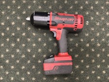 Snap-On CT8850, 1/2" Cordless Impact Wrench with CTB8185 Battery