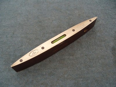 Schöne 9'' Mahagoni Wasserwaage von Wm Marples, Sheffield.