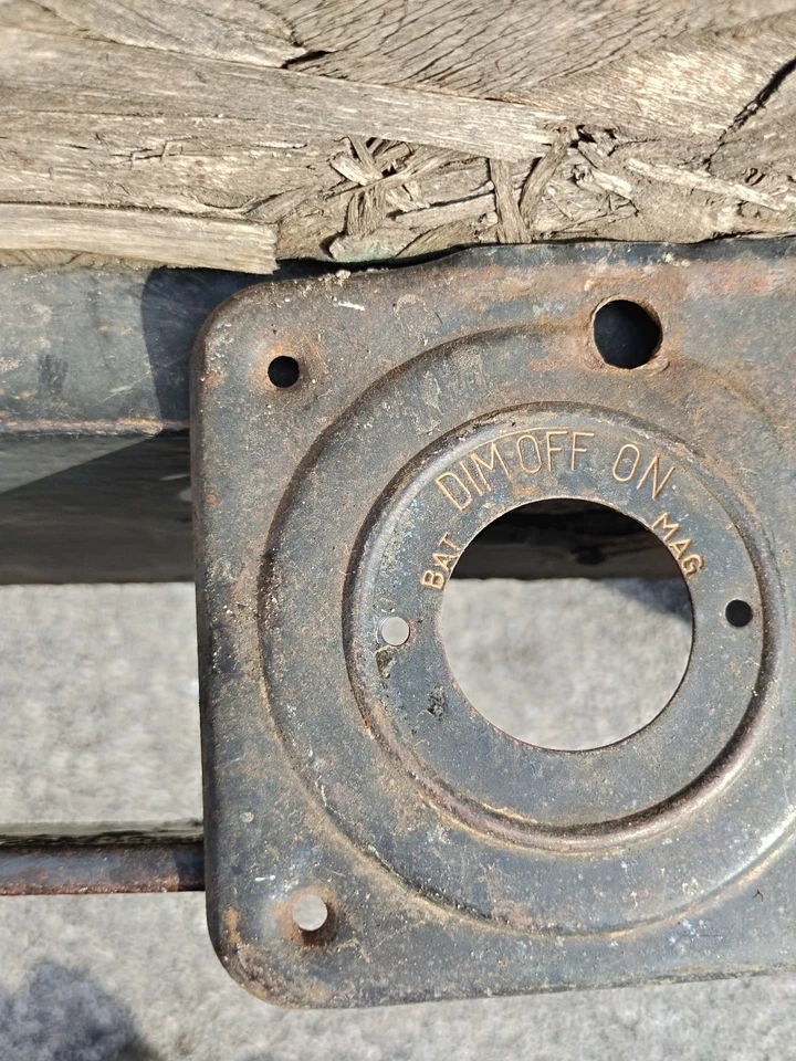 1919 - 1925 Ford Model T Dash Plate  Dash Switch Plate  - Image 3 of 4