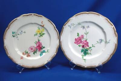 PAIR ANTIQUE  FRENCH  GERANIUM & GOLD 10''PLATES B & C CO MODEIL E ROUSSEAU PARIS