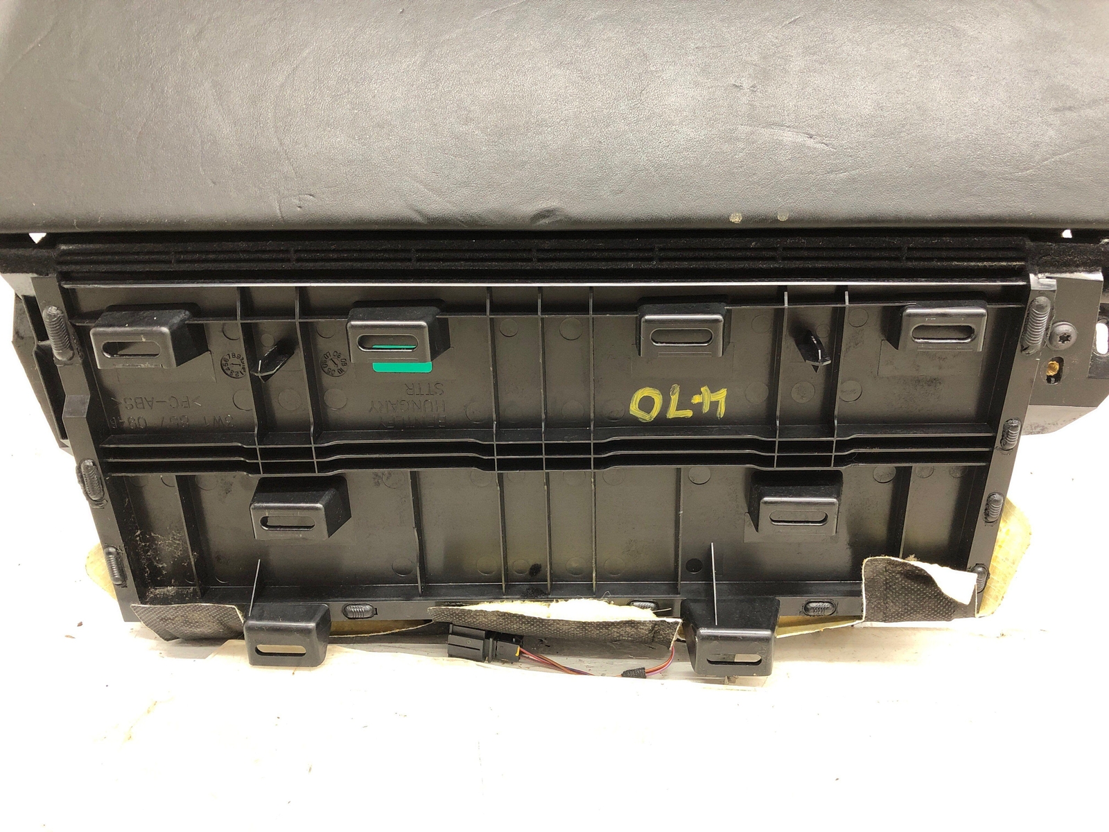 2006-2012 BENTLEY CONTINENTAL DASHBOARD GLOVE BOX STORAGE BIN 3W0857933 *INDNETS