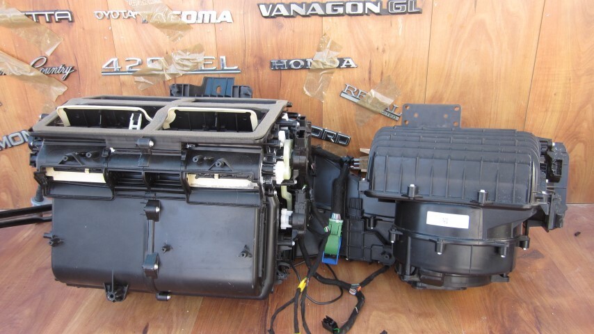 Maserati Levante M161 3.0L V6 GAS DOHC Turbocharged 06701044110