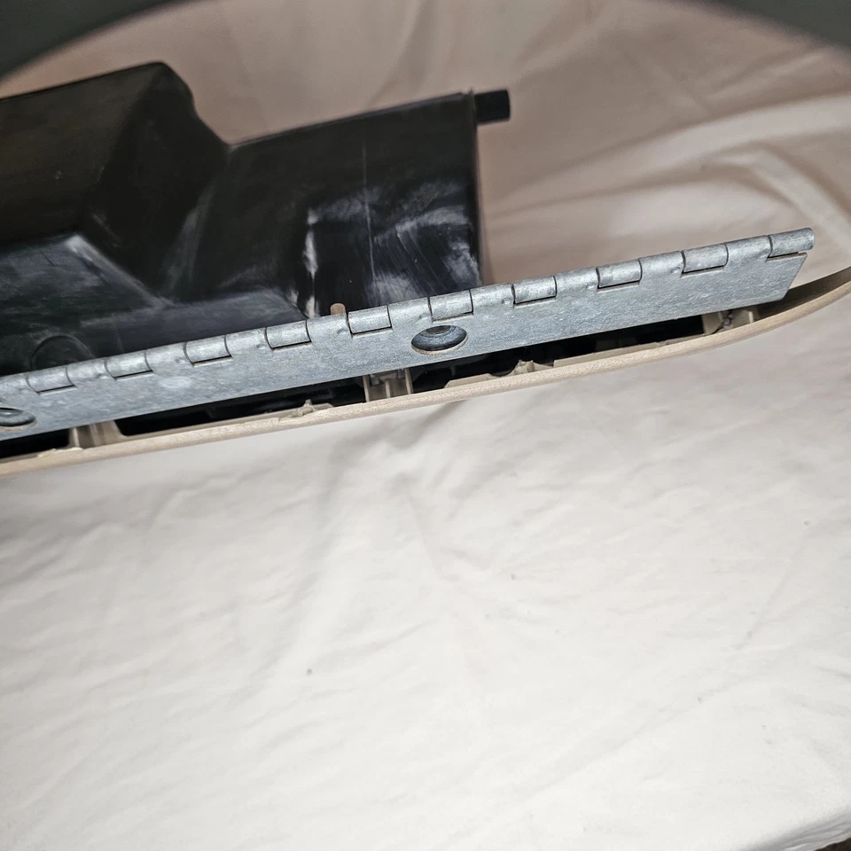 Ford Super Duty F250 F350 F450 Excursion 1999-2007 guantera bronceada OEM Foto 2 de 4