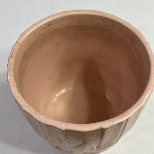 McCoy Pottery Pink Jardiniere Planter Water Lily Flowers And Leaves 6.5 Inches - Picture 2 of 5