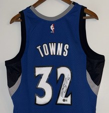 Karl-Anthony Towns Signed 2015-16 Timberwolves M&N Autograph NBA Jersey BAS COA