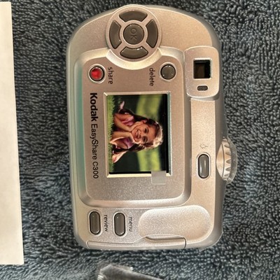 Kodak EasyShare C300 Digital Camera 3.2 MP NOS RARE! 2005,Out of package,New