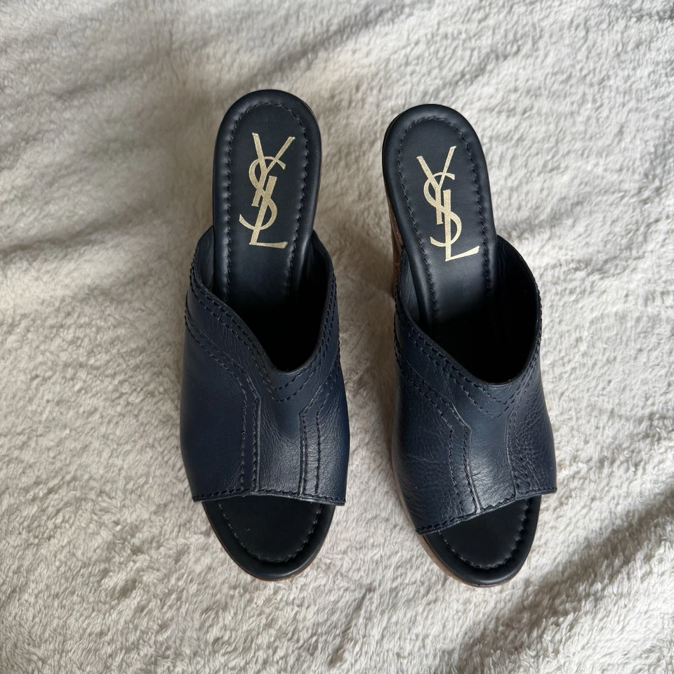 Zuecos Essaouira de cuero para mujer Yves Saint Laurent tacón de plataforma de madera 37,5 EE. UU. 7 Foto 3 de 4