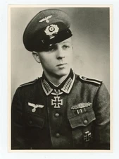 Leutnant Manfred Jordan – Vintage WWII Era Picture Postcard