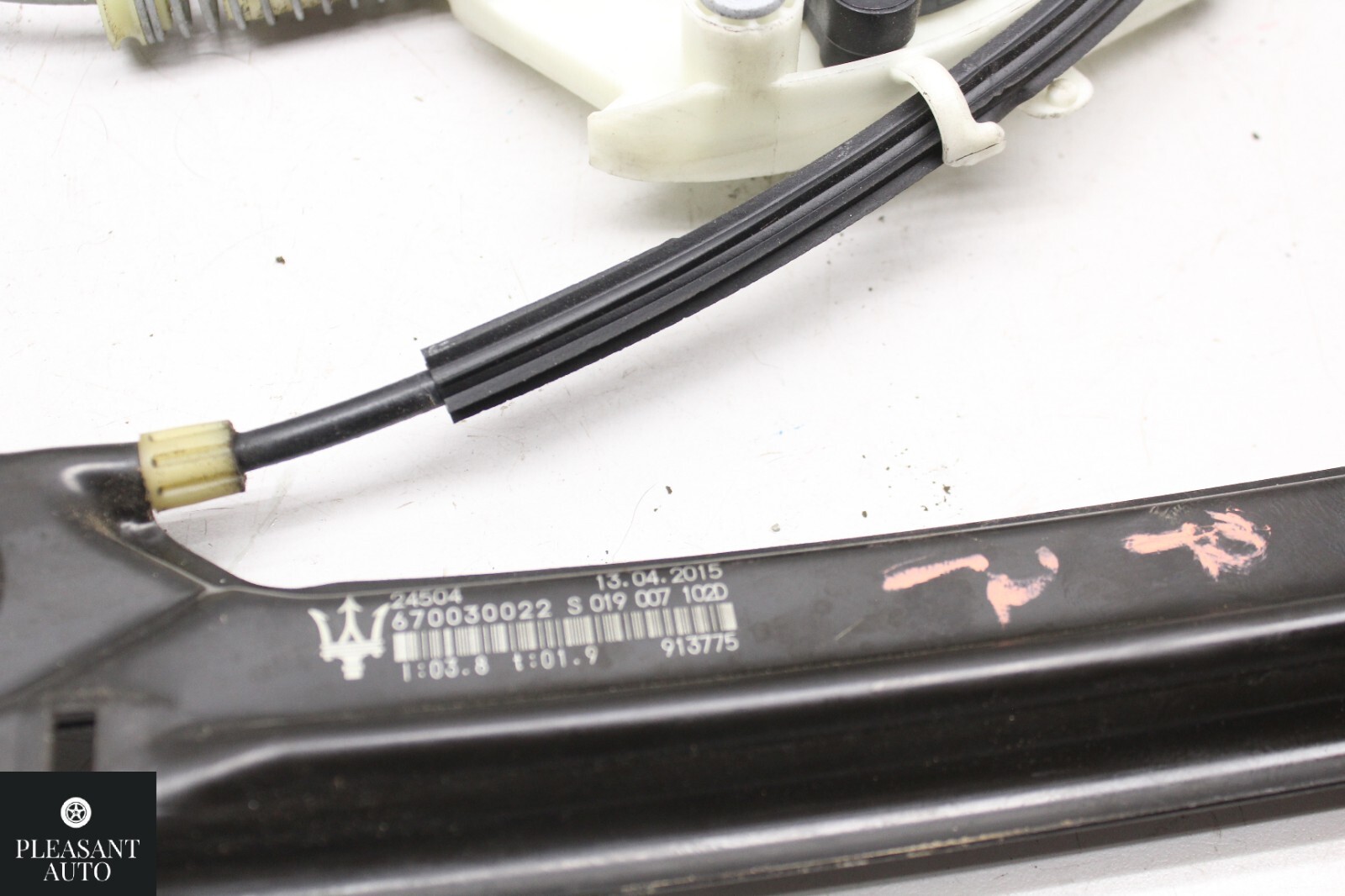 Maserati Ghibli 2014-2020 REAR+RIGHT Window regulator