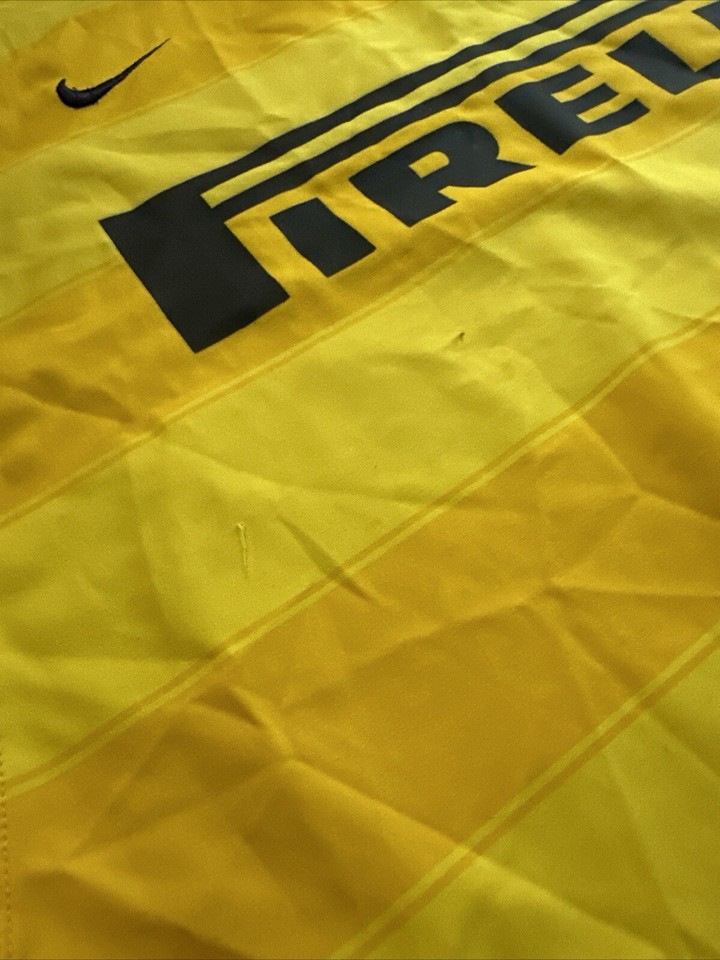 Vintage 2003/2004 Nike Inter Milan Soccer/Football Jersey/Shirt Yellow