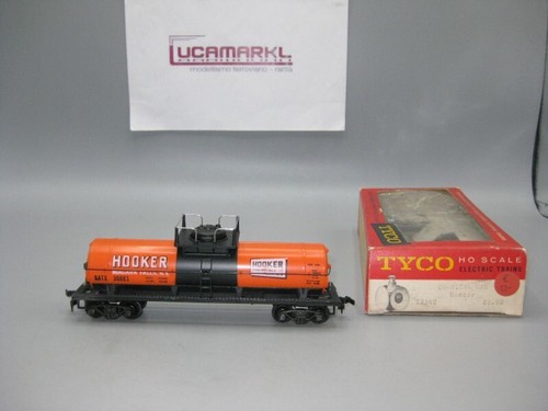 Tyco HO T324C amerikanischer Kesselwagen (30883) „HOOKER CHEMICAL PLASTIC“ #d573 | Zustand: Gebraucht
