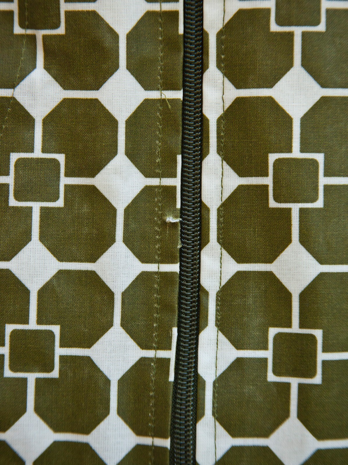 Iconic Nanso tile-pattern knee-length raincoat, w… - image 5