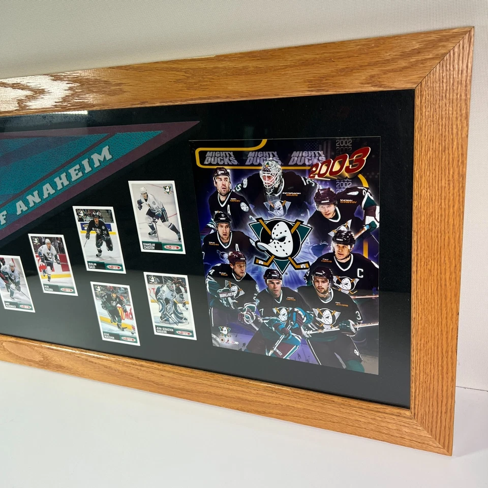 Anaheim Mighty Ducks Hockey Banderín Bandera Topps Tarjetas Coleccionables Foto 2003 Enmarcado Foto 3 de 4