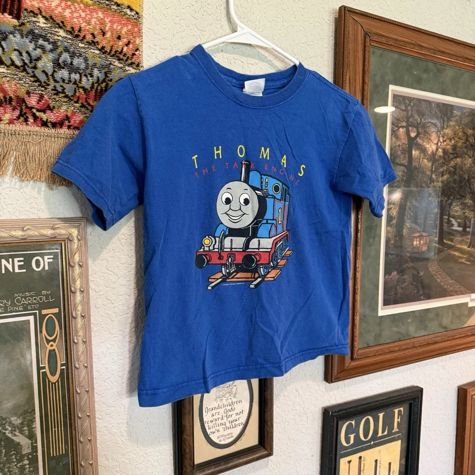 Camisa vintage 2001 Thomas The Tank Engine EE. UU. dibujos animados AOP talla niños 7 Foto 2 de 4